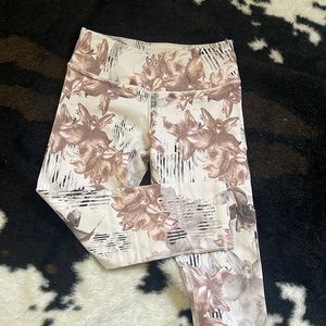 Calia by Carrie underwood leggings
